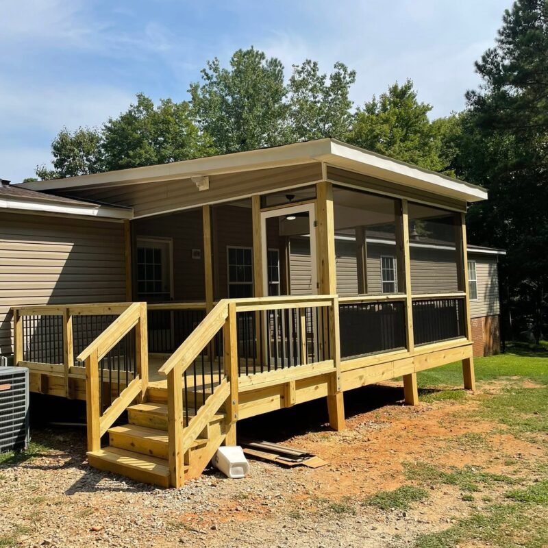 Screened porch with deck and steps